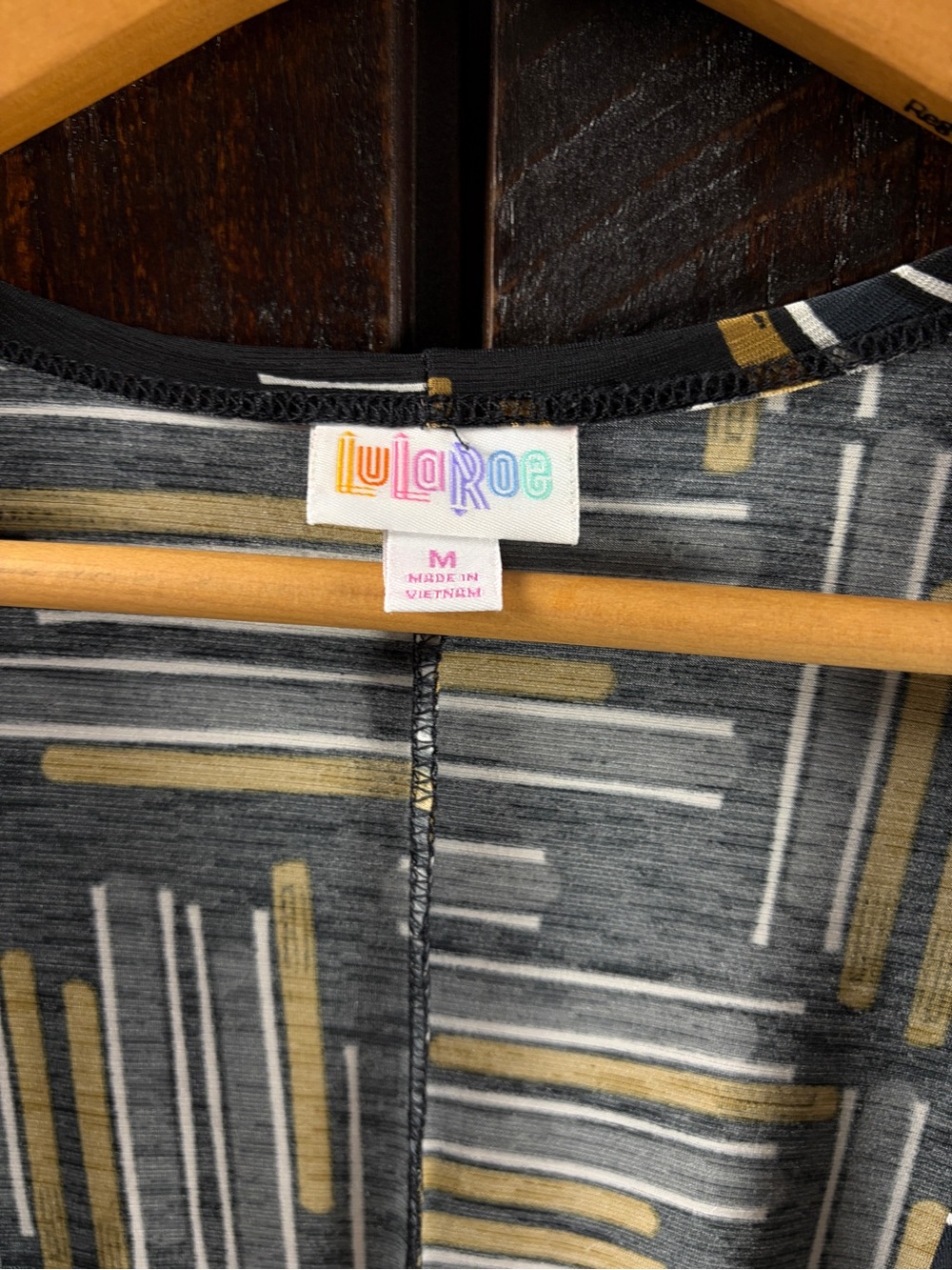 LuLaRoe Pattern Striped Drapey Open Cardigan Medium - Picture 4 of 5